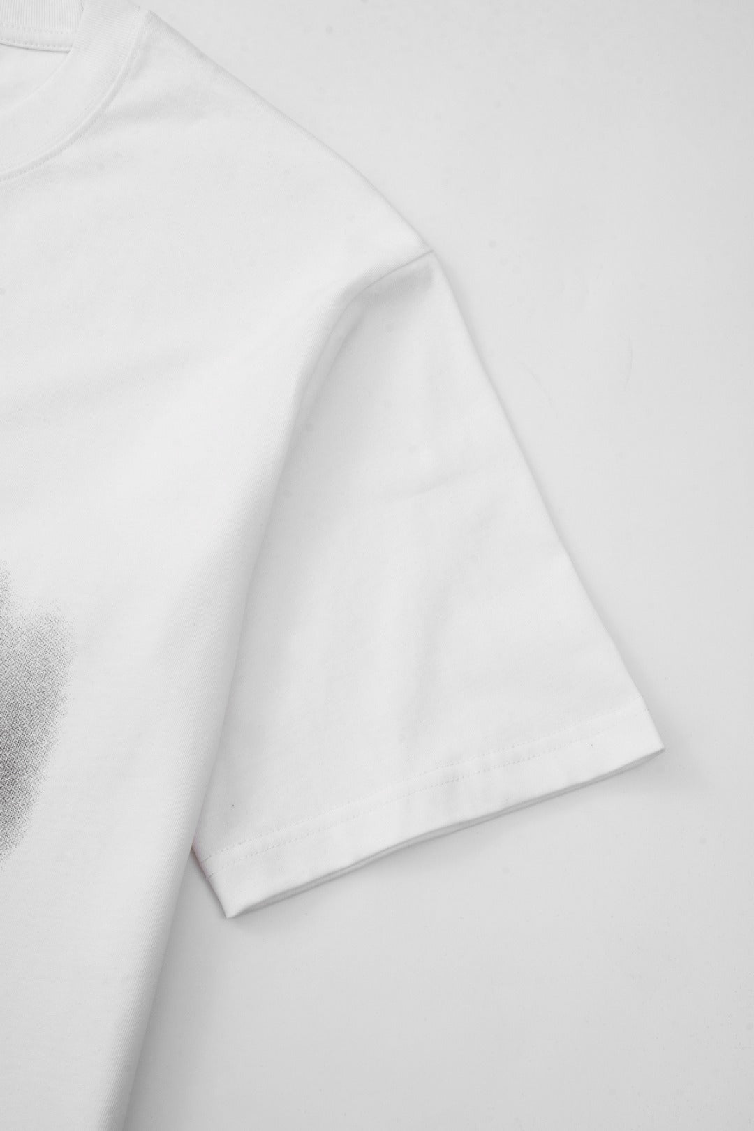 LuxluxHouse Best Quality Clothes T-shirt Chanel & Maison Margiela