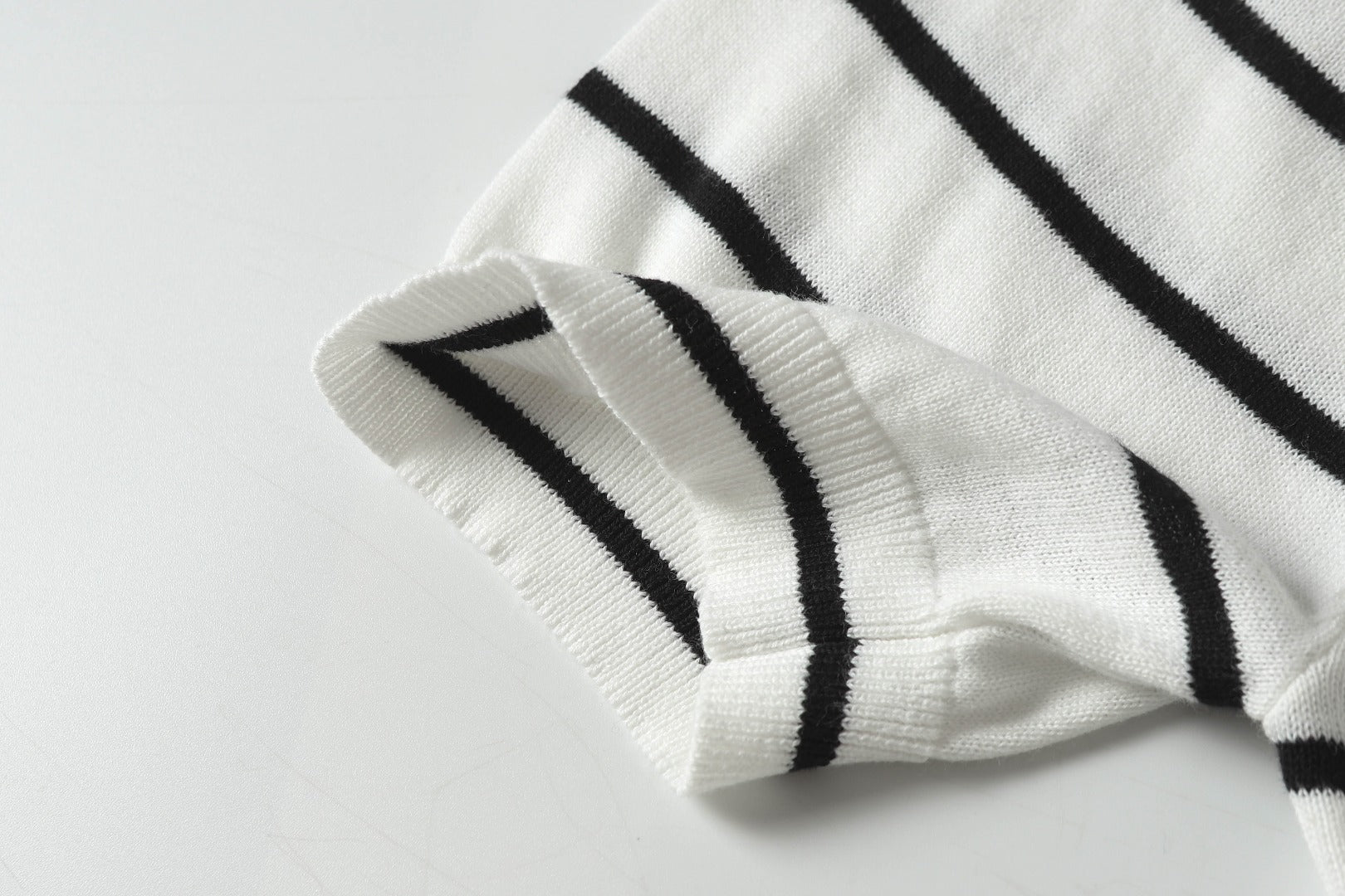 LuxluxHouse Best Quality Clothes T-shirt Prada