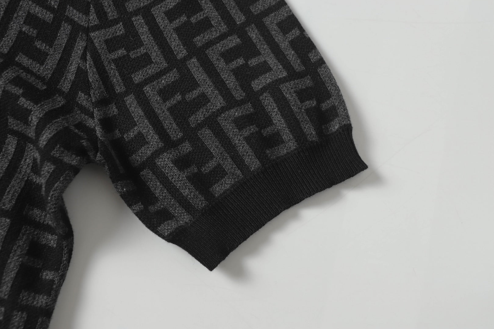 LuxluxHouse Best Quality Clothes Fendi T-shirt