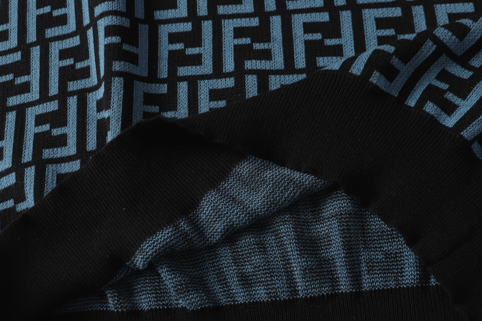 LuxluxHouse Best Quality Clothes Fendi T-shirt