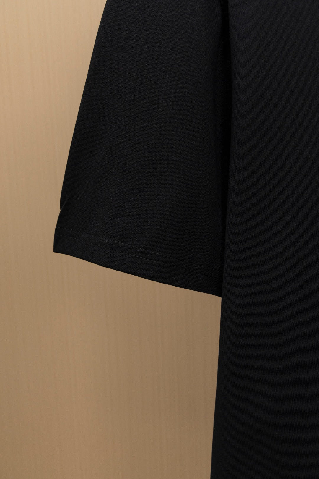 LuxluxHouse Best Quality Clothes T-shirt Arcteryx