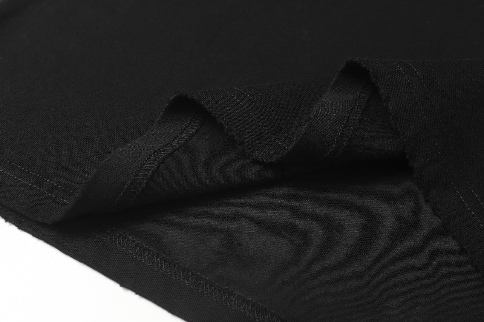 LuxluxHouse Best Quality Clothes T-shirt Prada