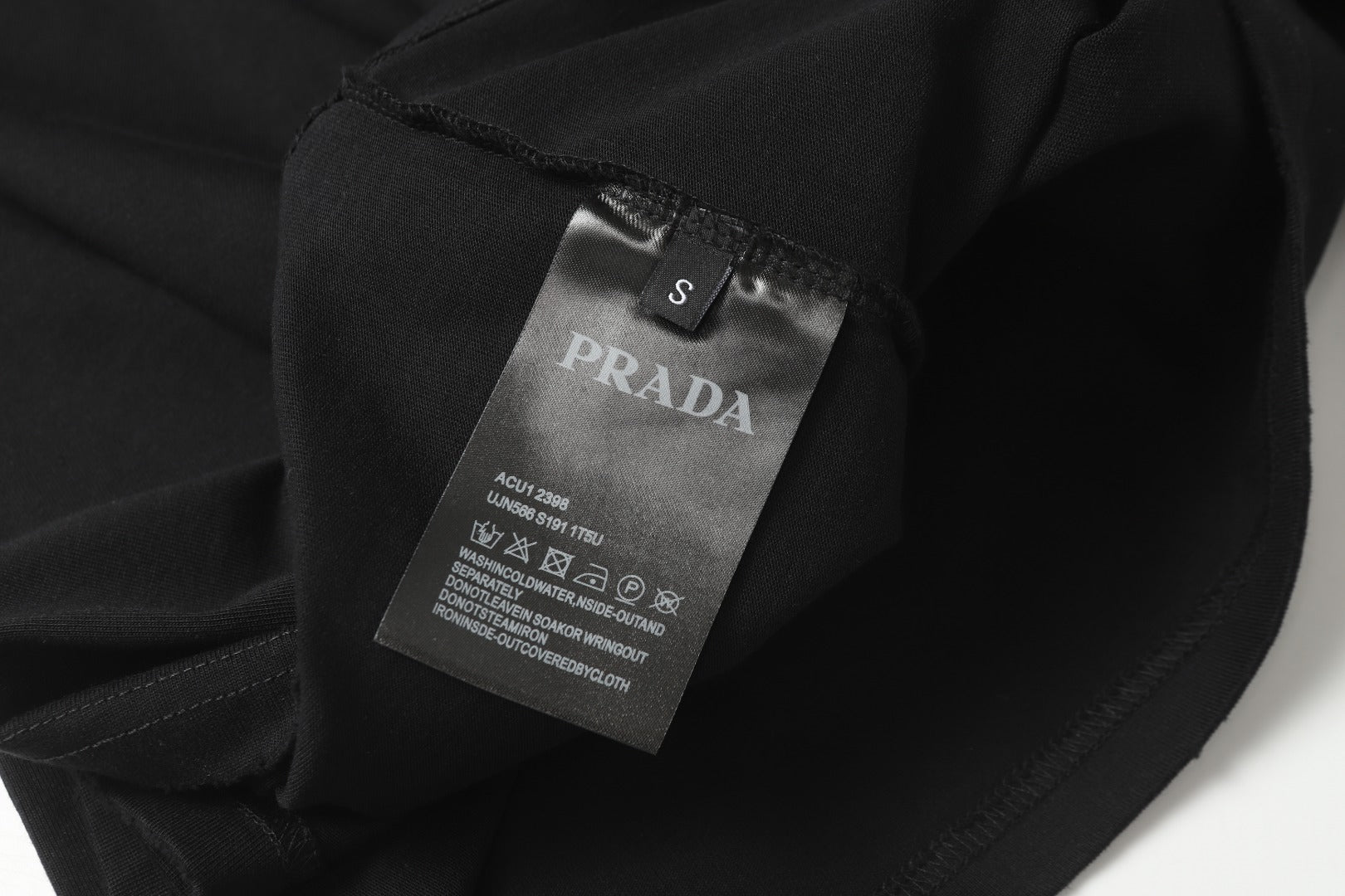 LuxluxHouse Best Quality Clothes T-shirt Prada