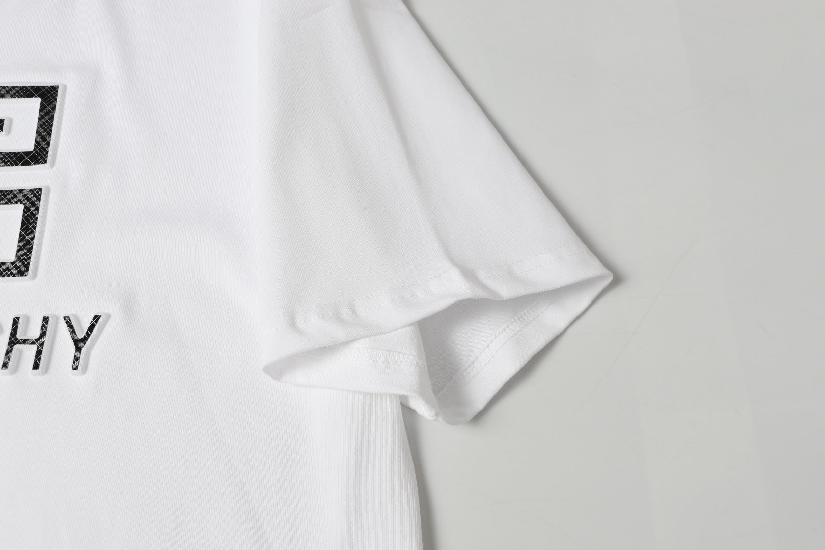 LuxluxHouse Best Quality Clothes Givenchy T-shirt