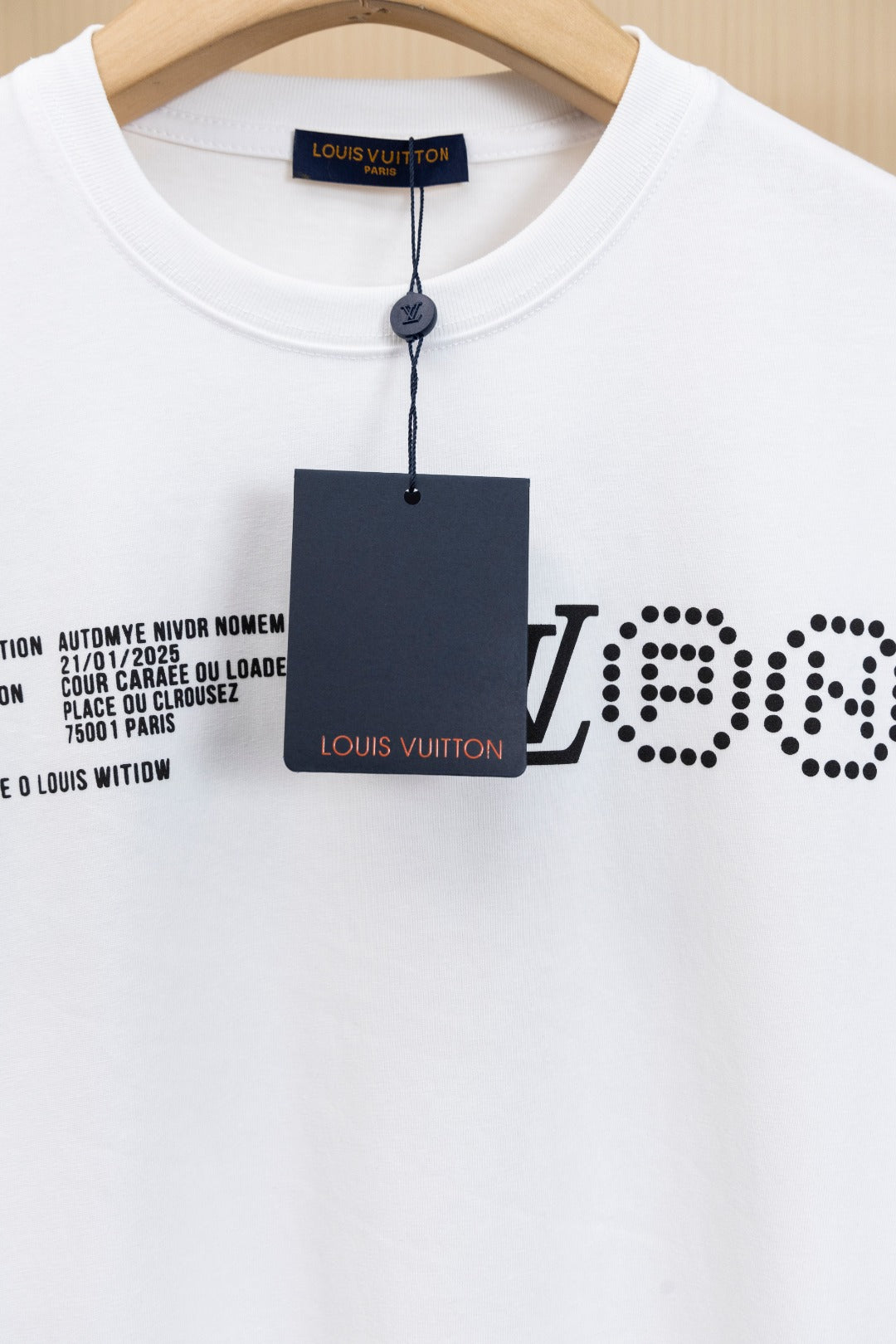 LuxluxHouse Best Quality Clothes T-shirt Louis Vuitton
