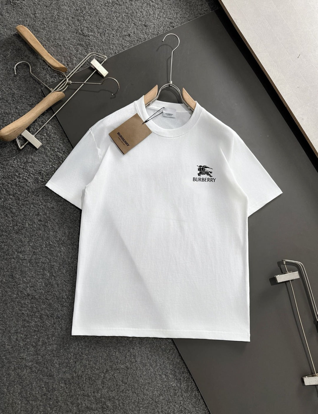 LuxluxHouse Best Quality Clothes Burberry T-shirt