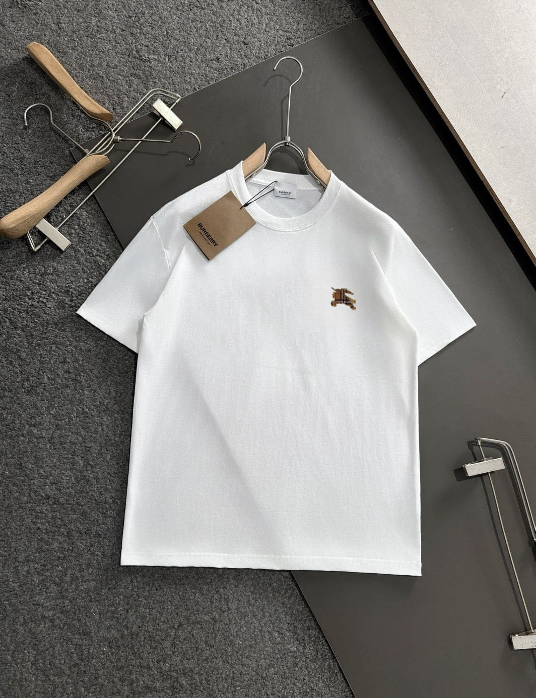 LuxluxHouse Best Quality Clothes Burberry T-shirt