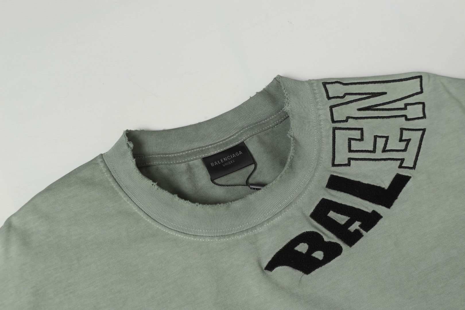 LuxluxHouse Best Quality Clothes Balenciaga T-shirt