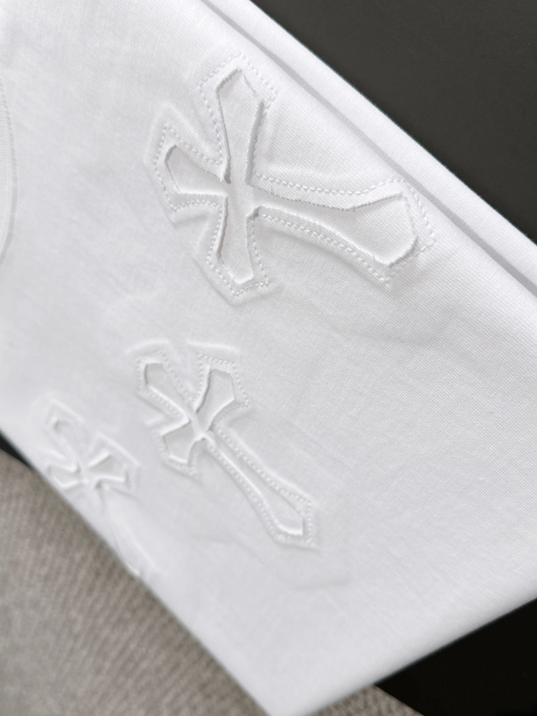 LuxluxHouse Best Quality Clothes Chrome Hearts T-shirt