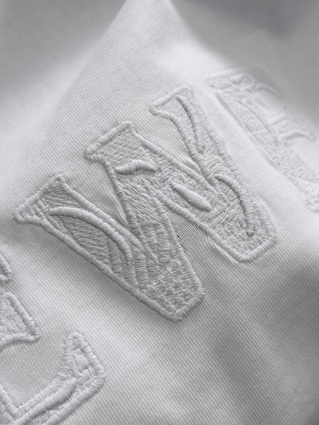 LuxluxHouse Best Quality Clothes T-shirt Loewe