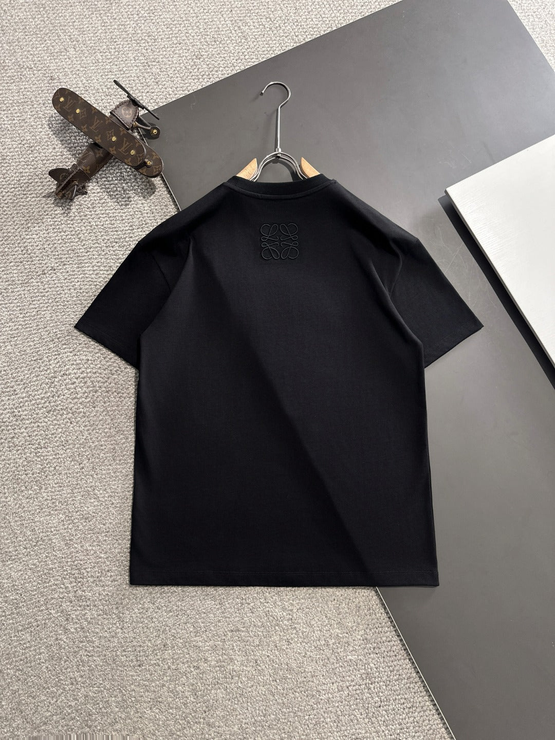 LuxluxHouse Best Quality Clothes T-shirt Loewe