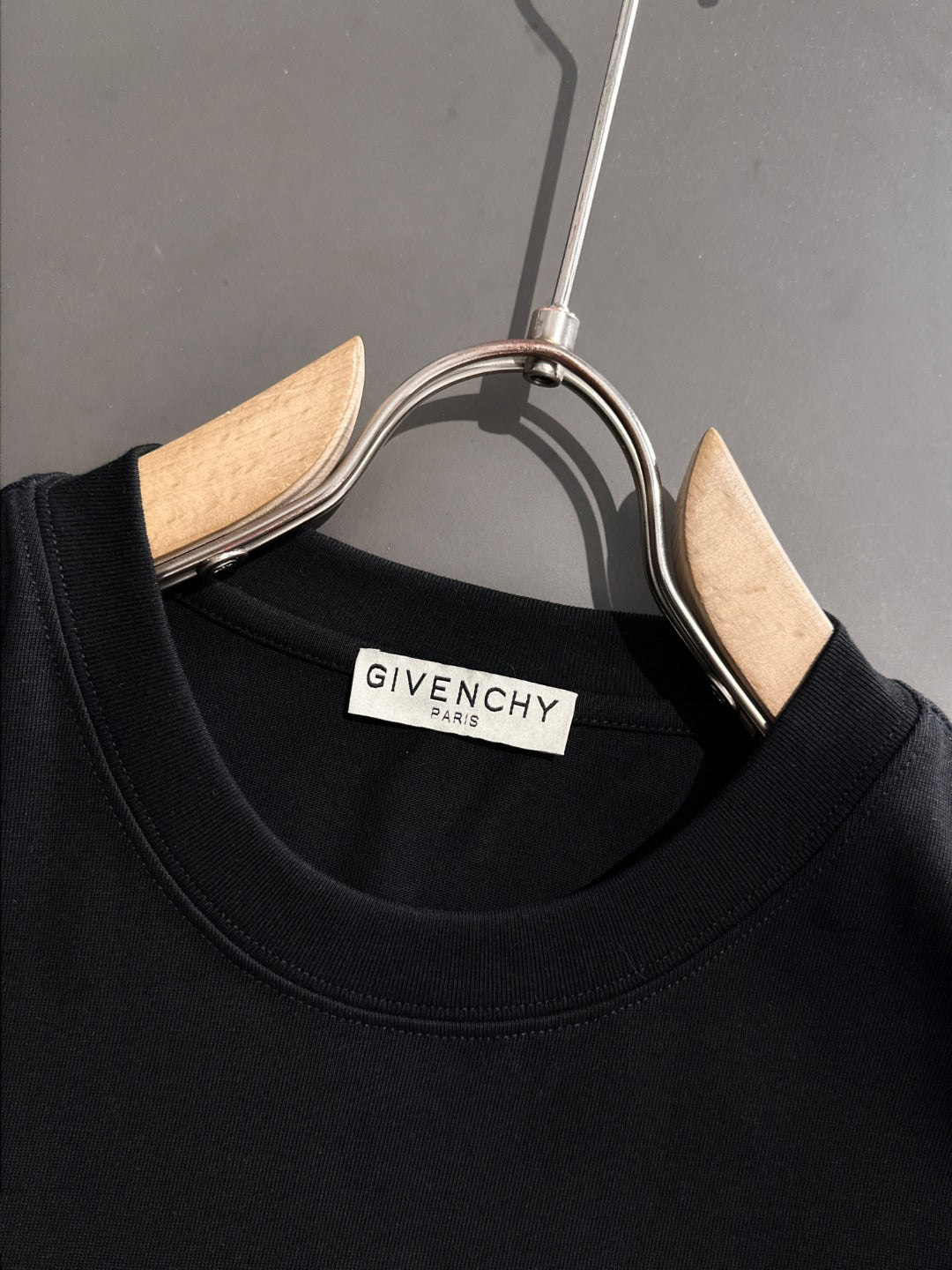 LuxluxHouse Best Quality Clothes Givenchy T-shirt