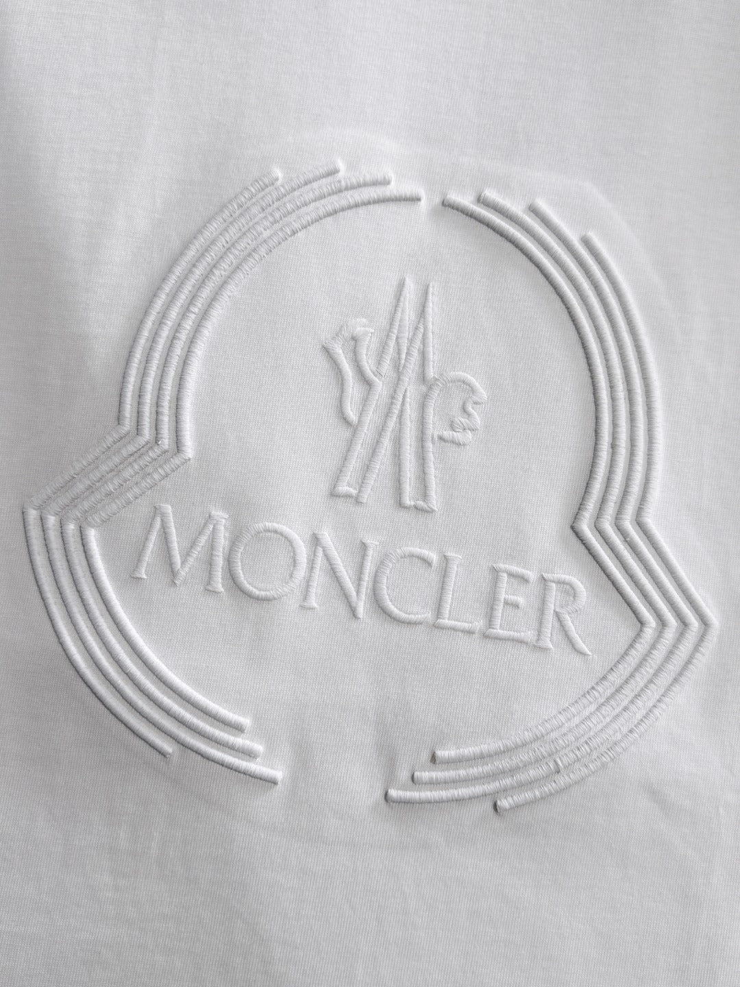 LuxluxHouse Best Quality Clothes T-shirt Moncler