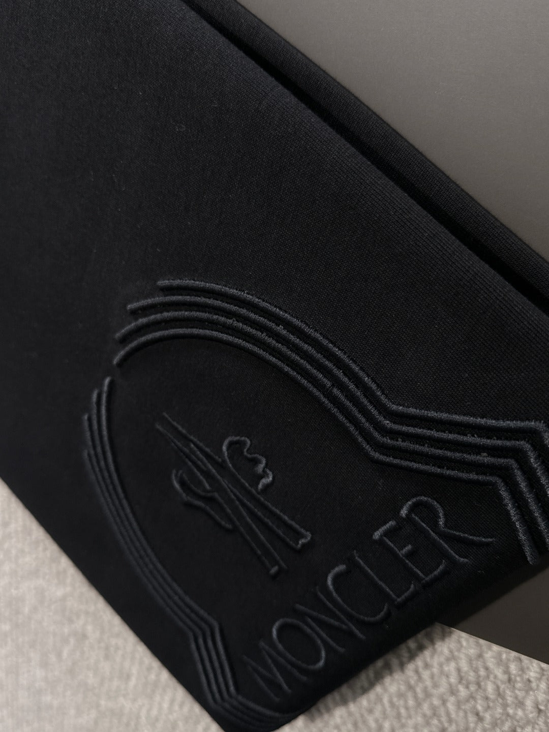LuxluxHouse Best Quality Clothes T-shirt Moncler
