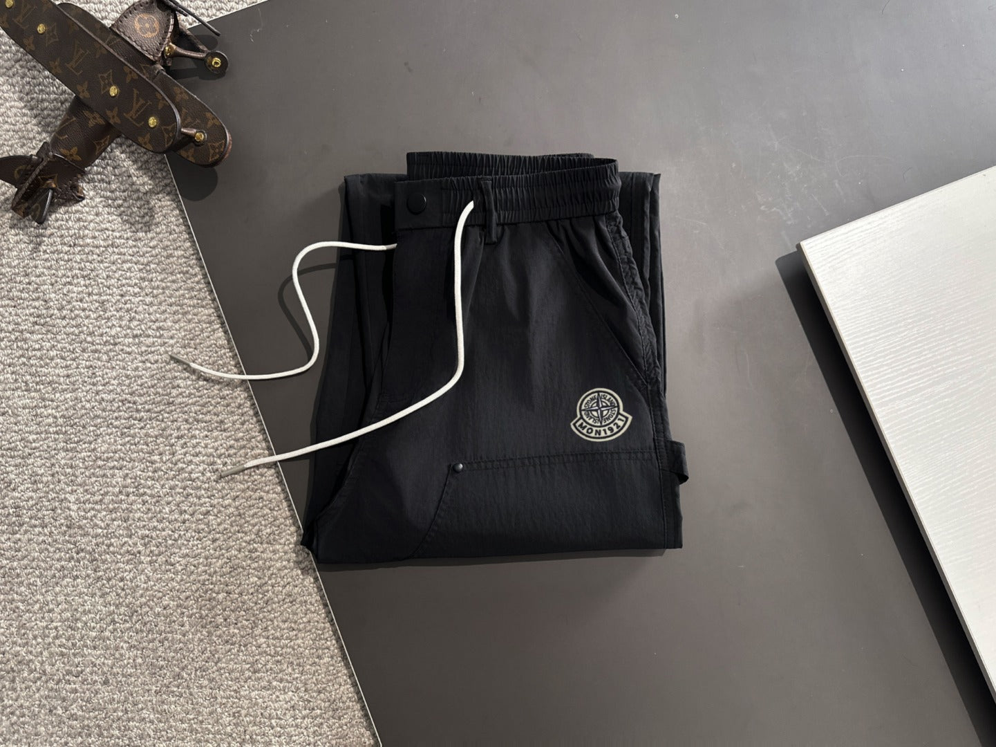 LuxluxHouse Best Quality Clothes Pants Moncler