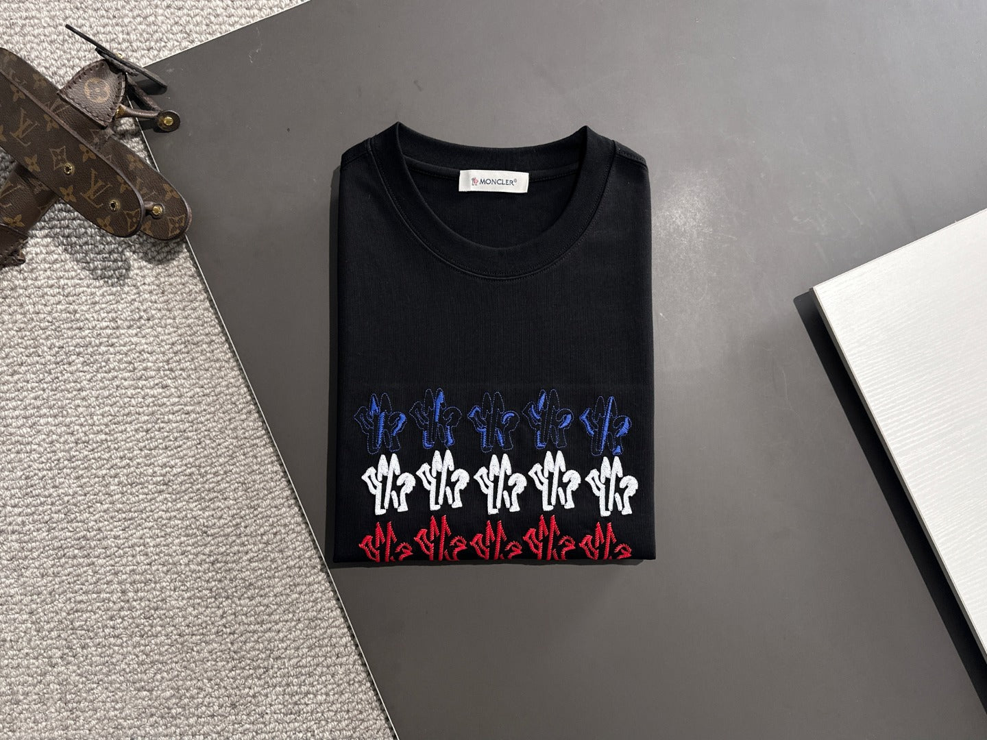 LuxluxHouse Best Quality Clothes T-shirt Moncler