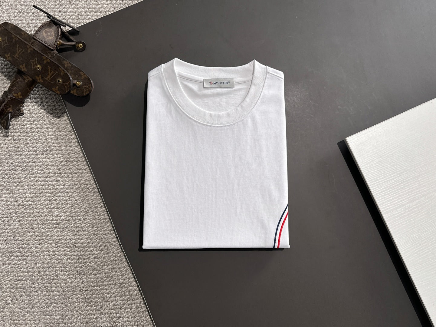 LuxluxHouse Best Quality Clothes T-shirt Moncler