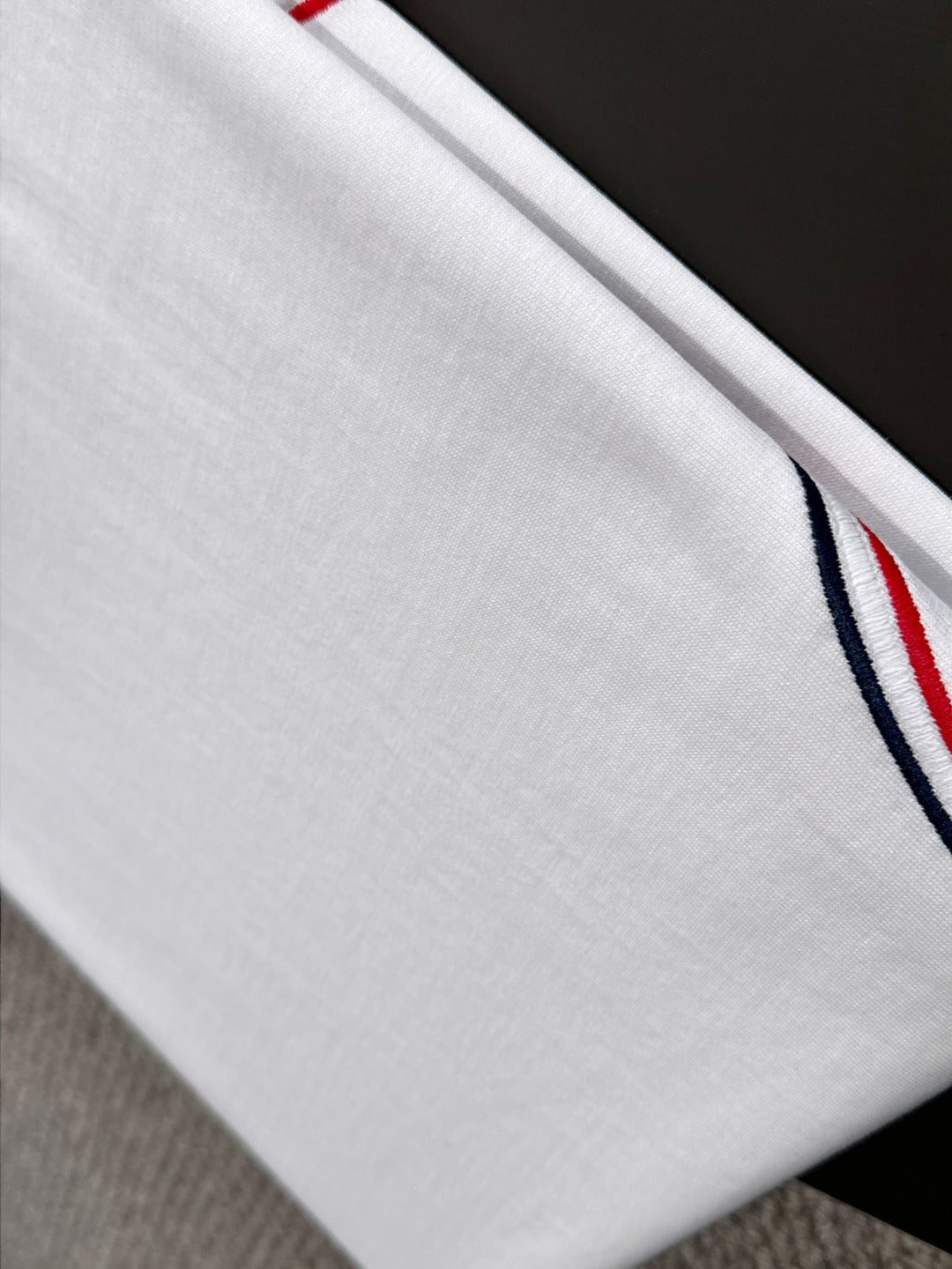 LuxluxHouse Best Quality Clothes T-shirt Moncler