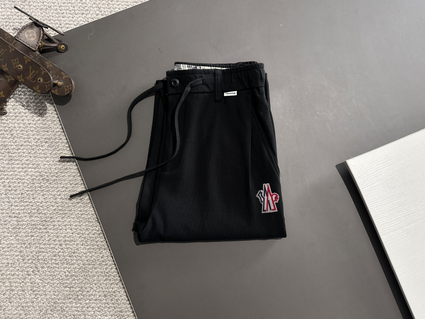 LuxluxHouse Best Quality Clothes Pants Moncler