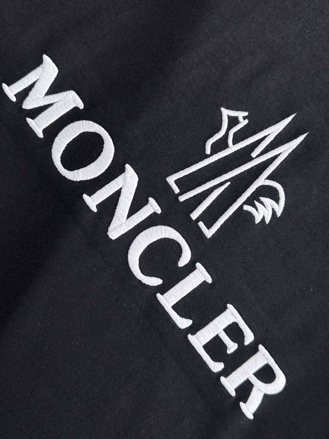 LuxluxHouse Best Quality Clothes T-shirt Moncler