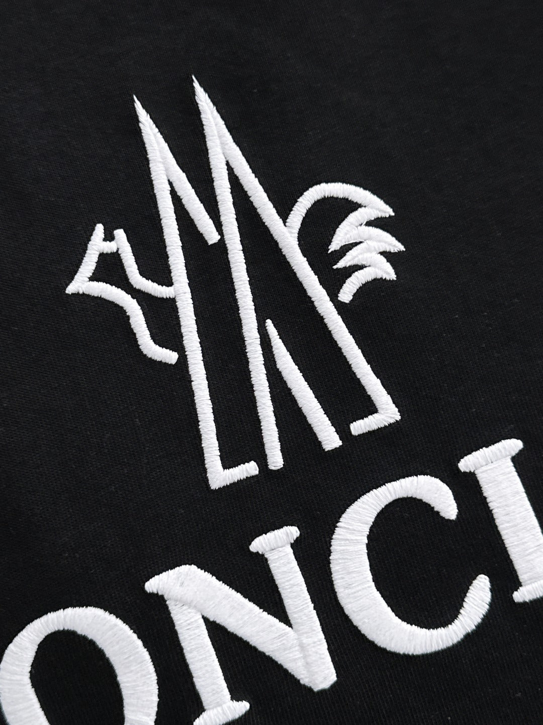 LuxluxHouse Best Quality Clothes T-shirt Moncler