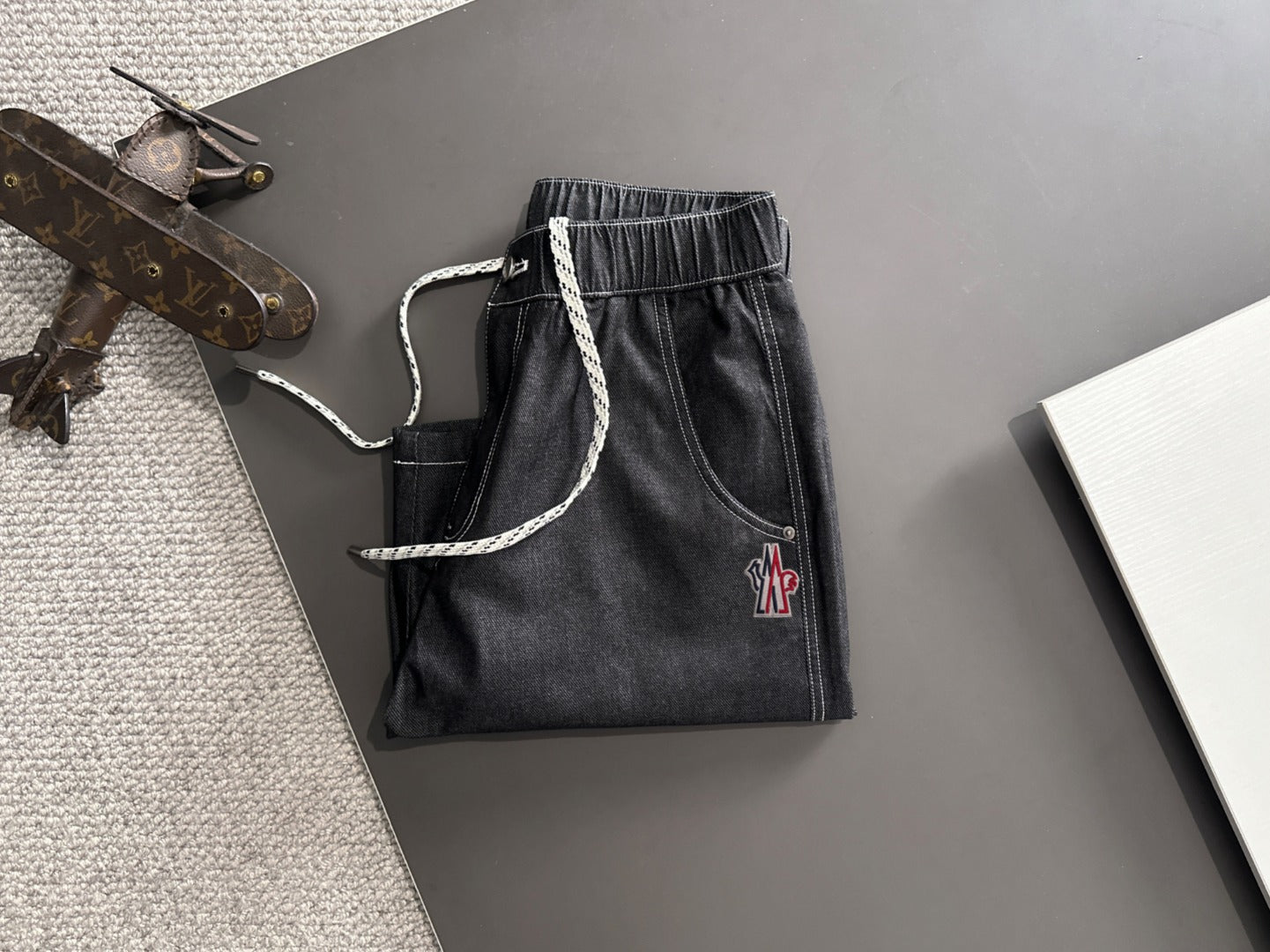 LuxluxHouse Best Quality Clothes Pants Moncler