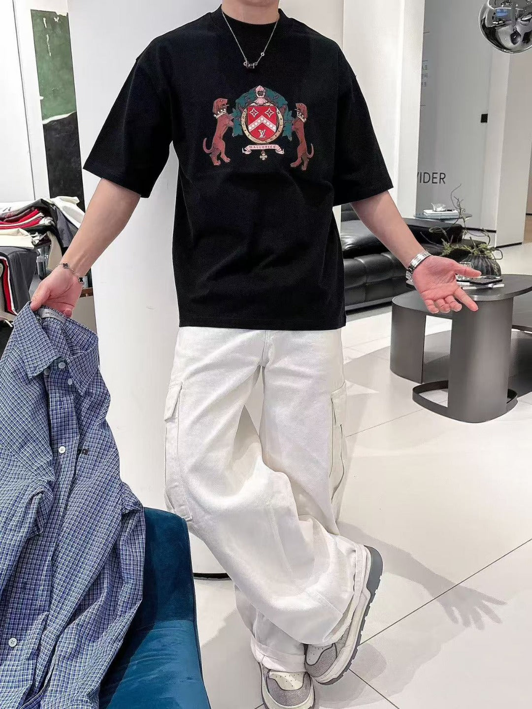 LuxluxHouse Best Quality Clothes T-shirt Louis Vuitton