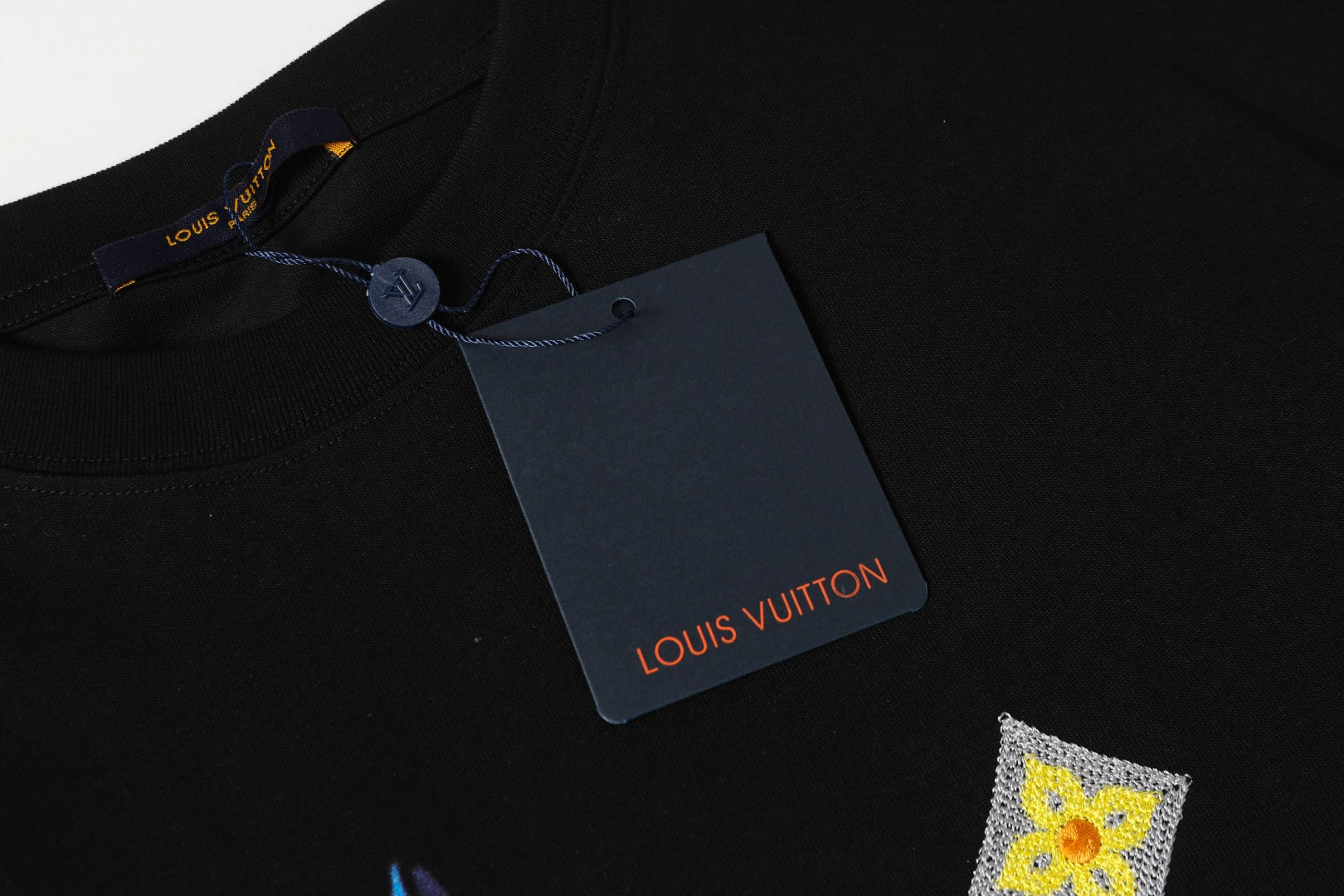 LuxluxHouse Best Quality Clothes T-shirt Louis Vuitton