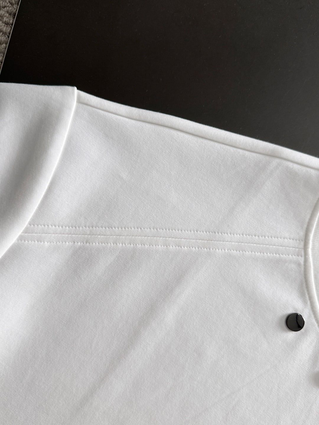 LuxluxHouse Best Quality Clothes T-shirt Loewe