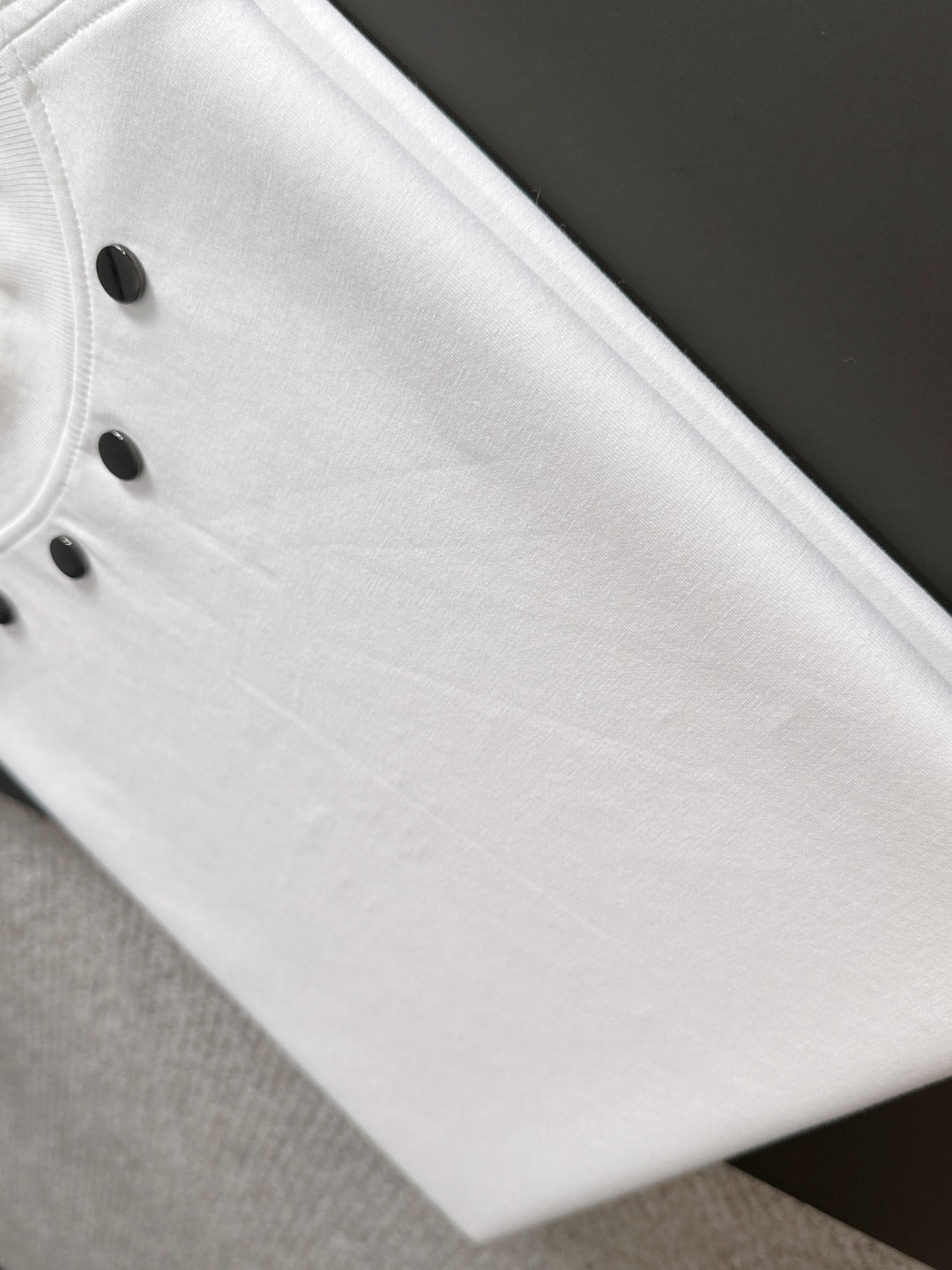 LuxluxHouse Best Quality Clothes T-shirt Loewe