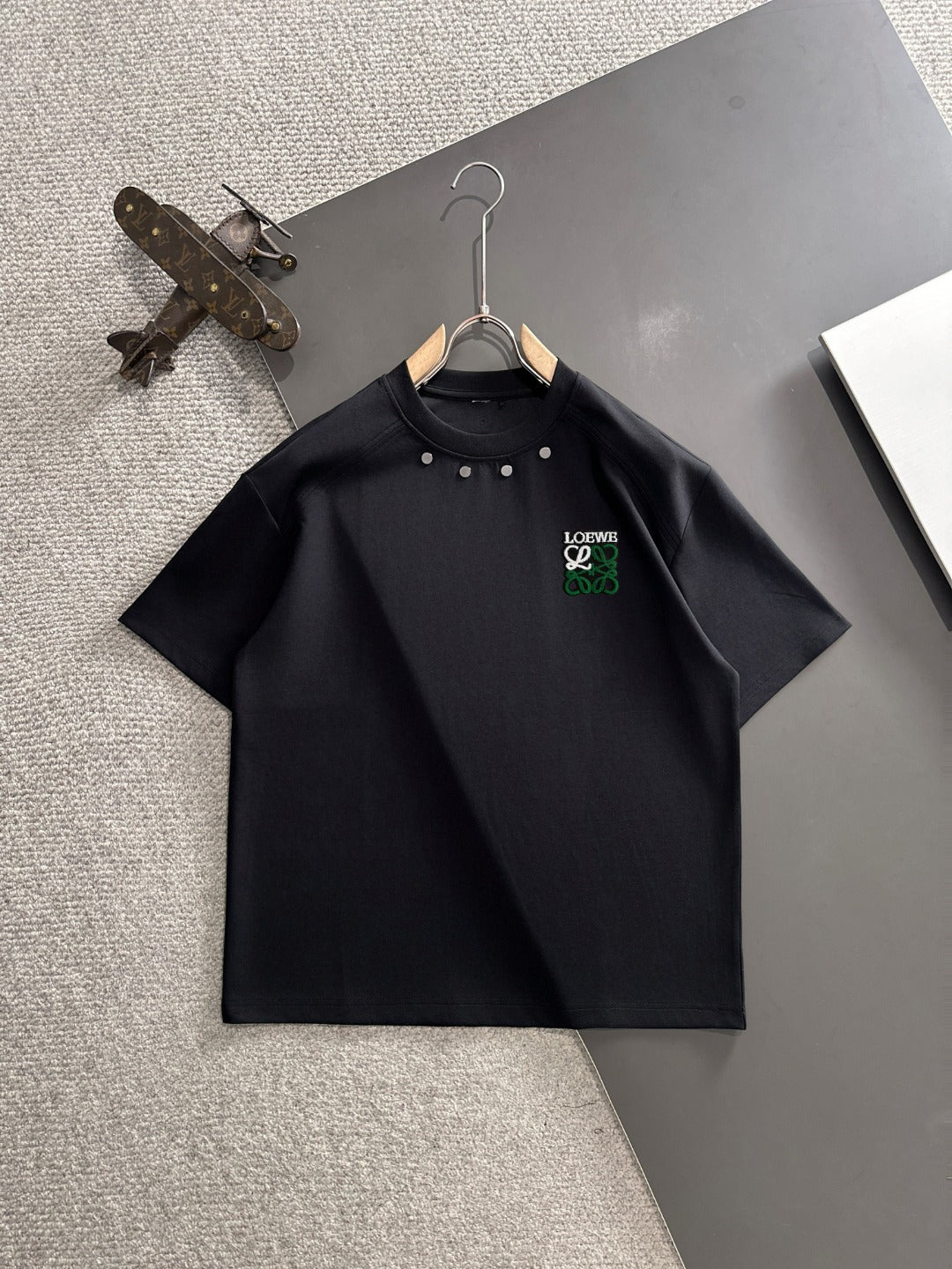 LuxluxHouse Best Quality Clothes T-shirt Loewe