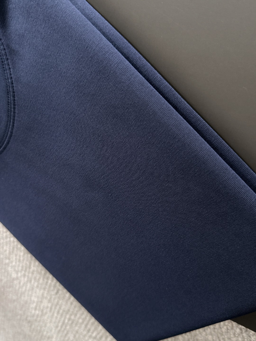 LuxluxHouse Best Quality Clothes T-shirt Prada