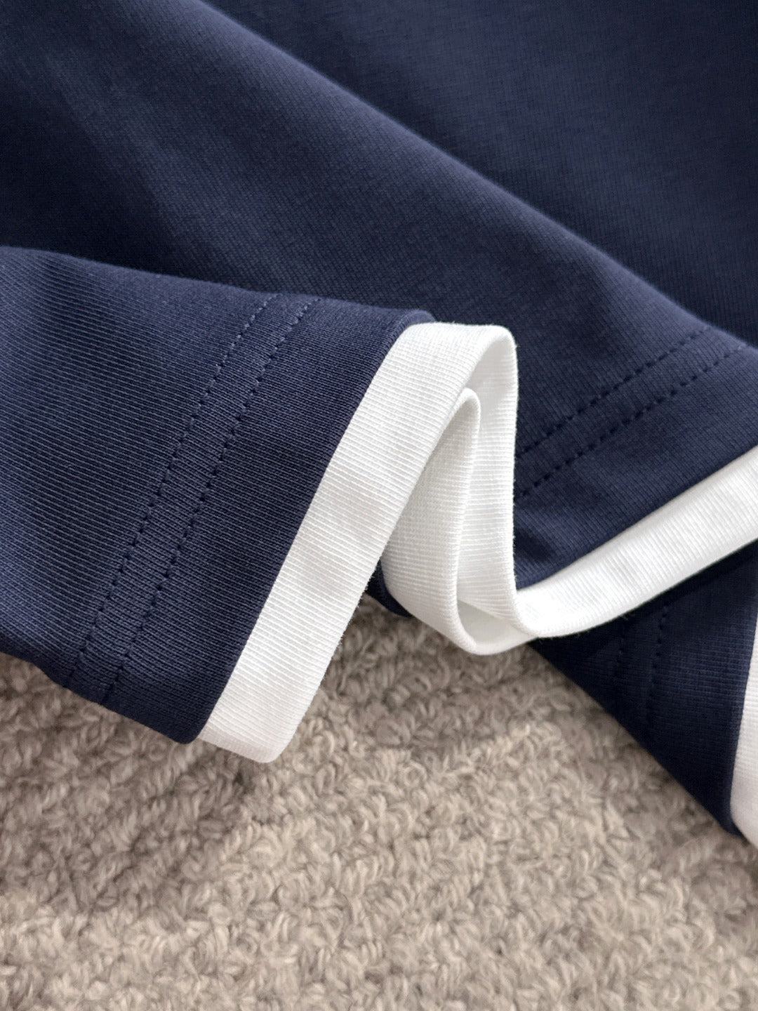 LuxluxHouse Best Quality Clothes T-shirt Prada