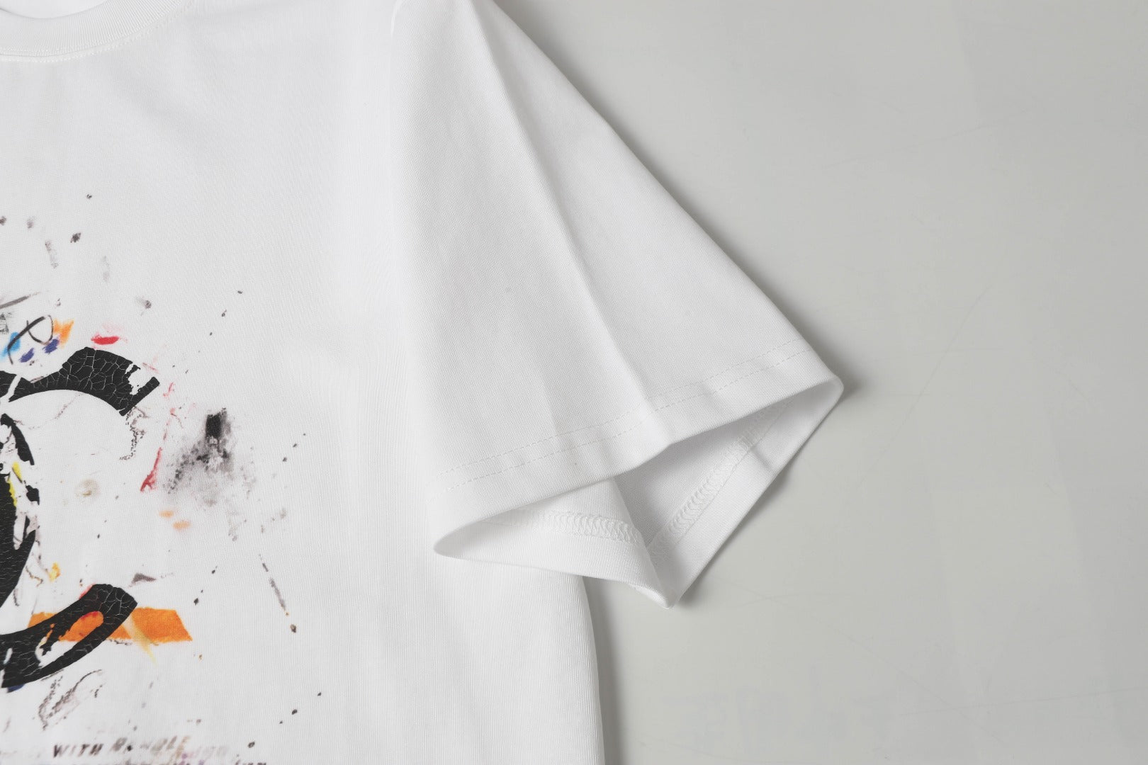 LuxluxHouse Best Quality Clothes T-shirt Chanel & Maison Margiela