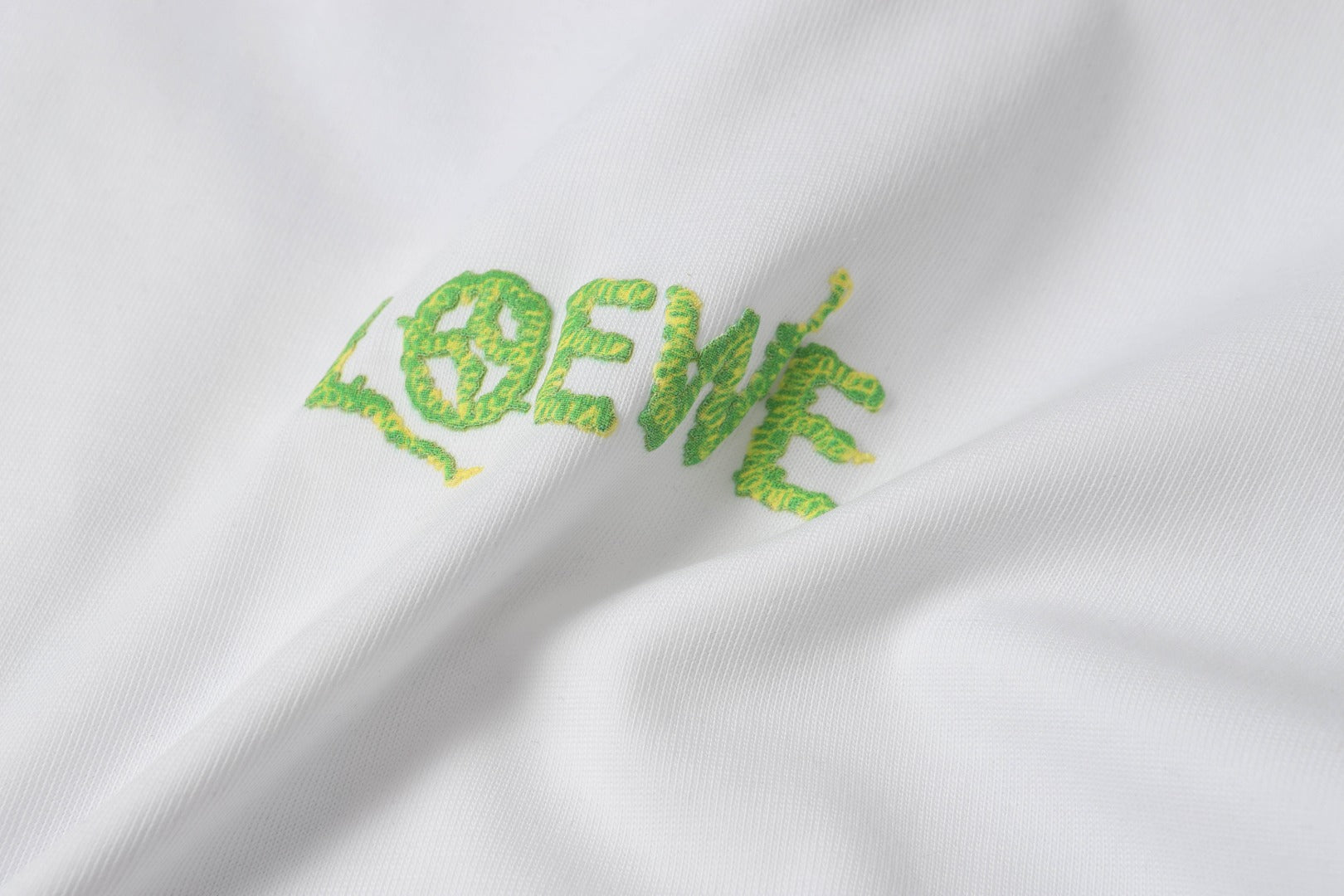 LuxluxHouse Best Quality Clothes T-shirt Loewe