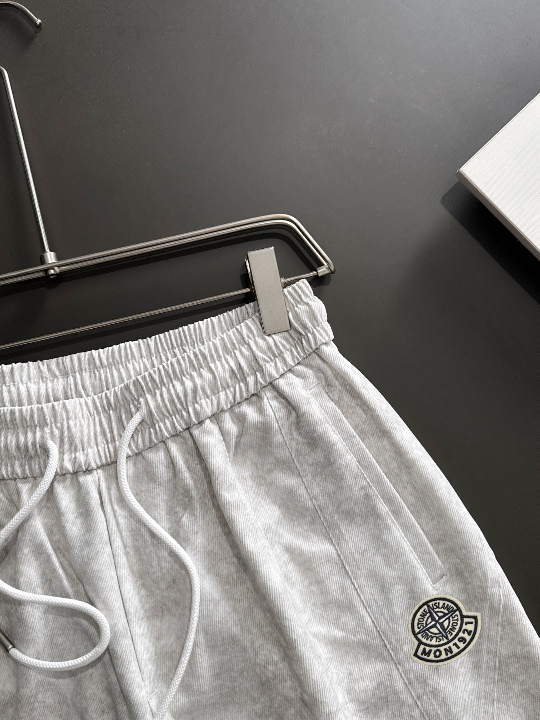 LuxluxHouse Best Quality Clothes Pants Moncler