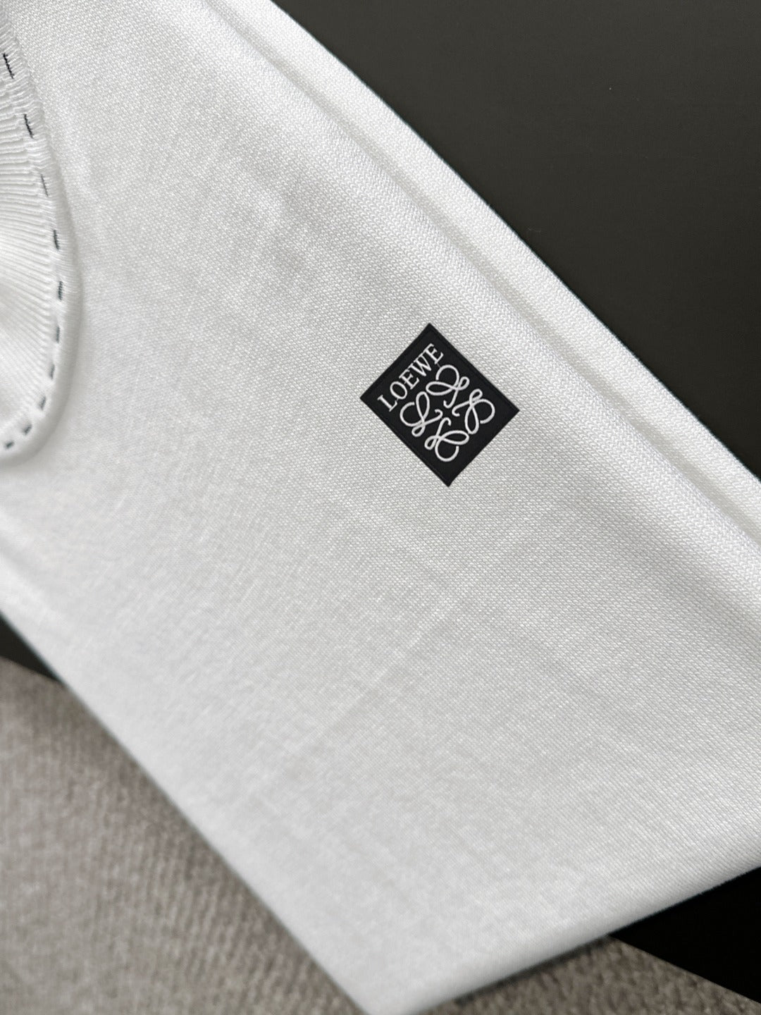 LuxluxHouse Best Quality Clothes T-shirt Loewe