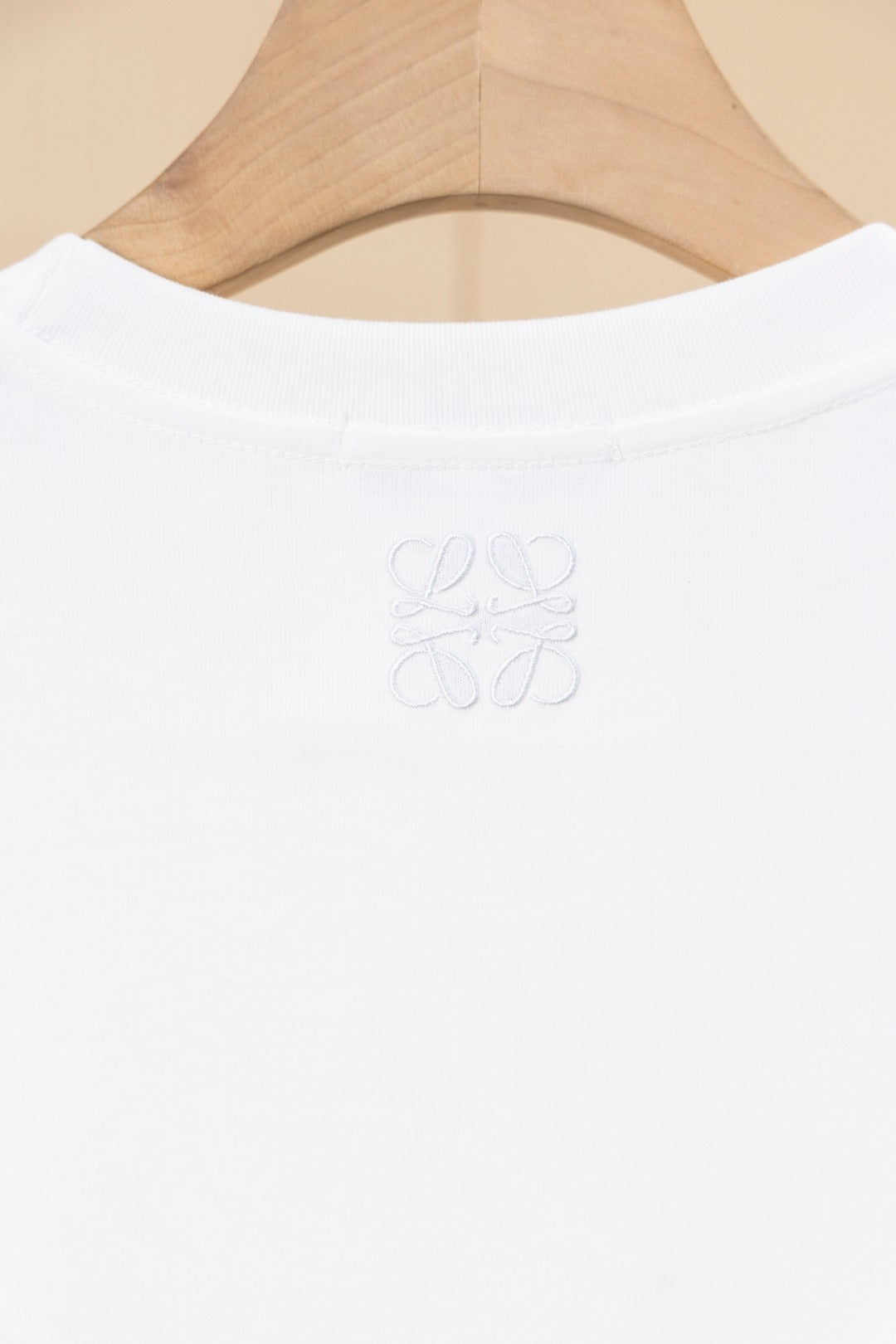 LuxluxHouse Best Quality Clothes T-shirt Loewe