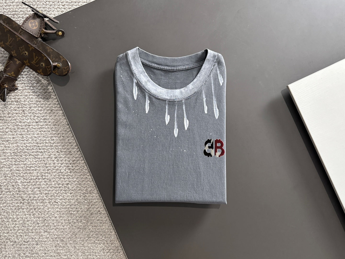 LuxluxHouse Best Quality Clothes Balenciaga T-shirt