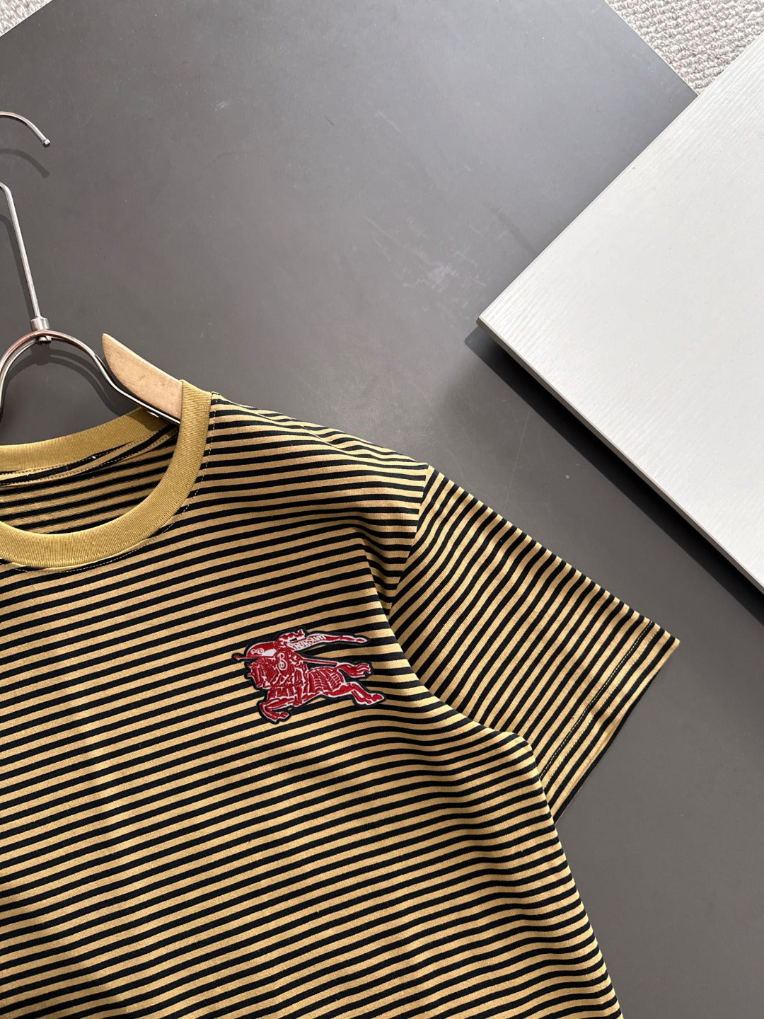 LuxluxHouse Best Quality Clothes Burberry T-shirt