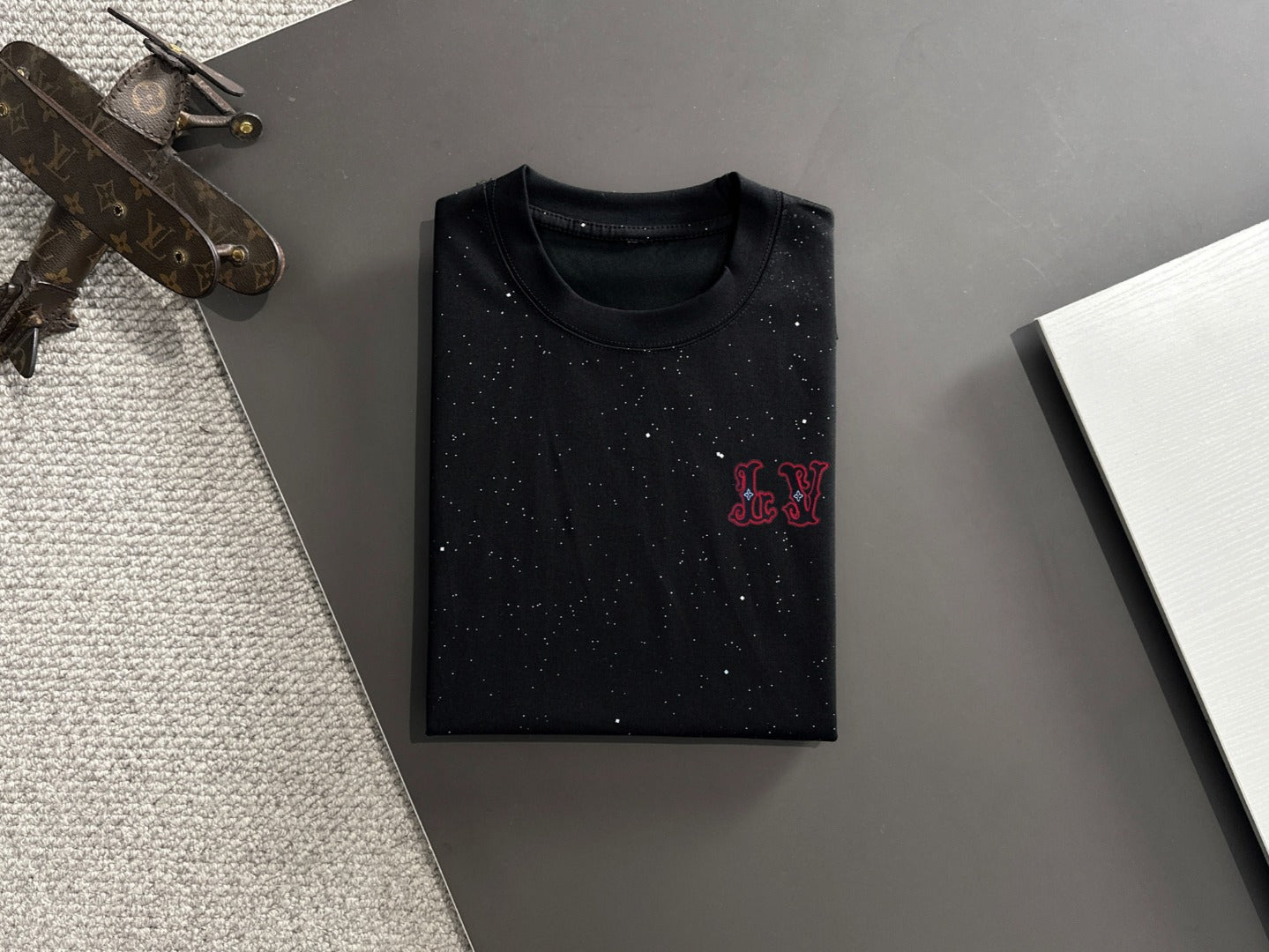 LuxluxHouse Best Quality Clothes T-shirt Louis Vuitton