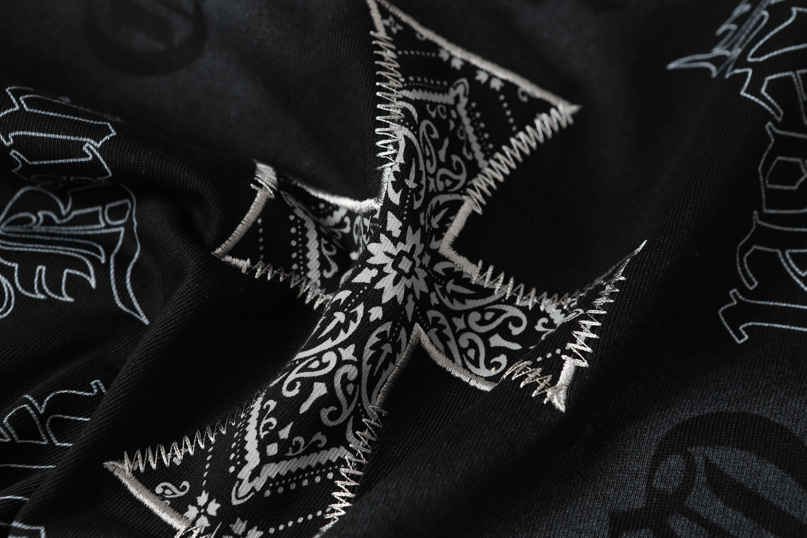 LuxluxHouse Best Quality Clothes Chrome Hearts T-shirt