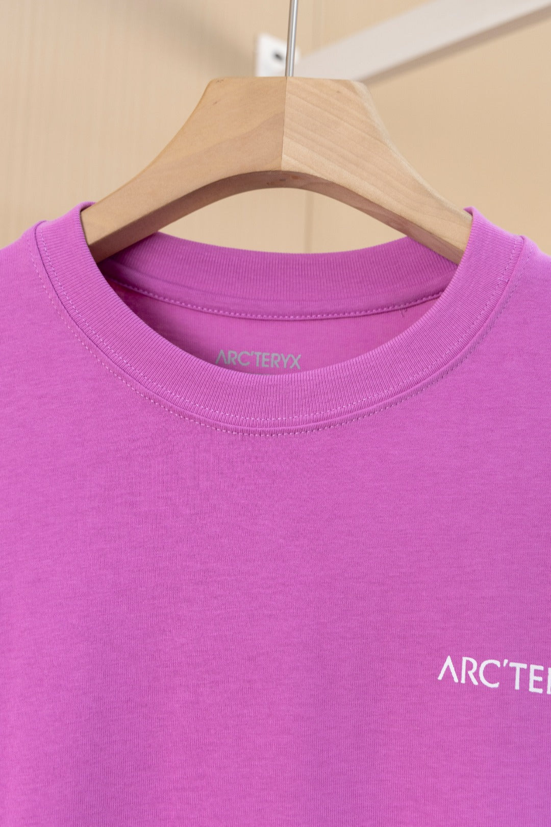 LuxluxHouse Best Quality Clothes T-shirt Arcteryx