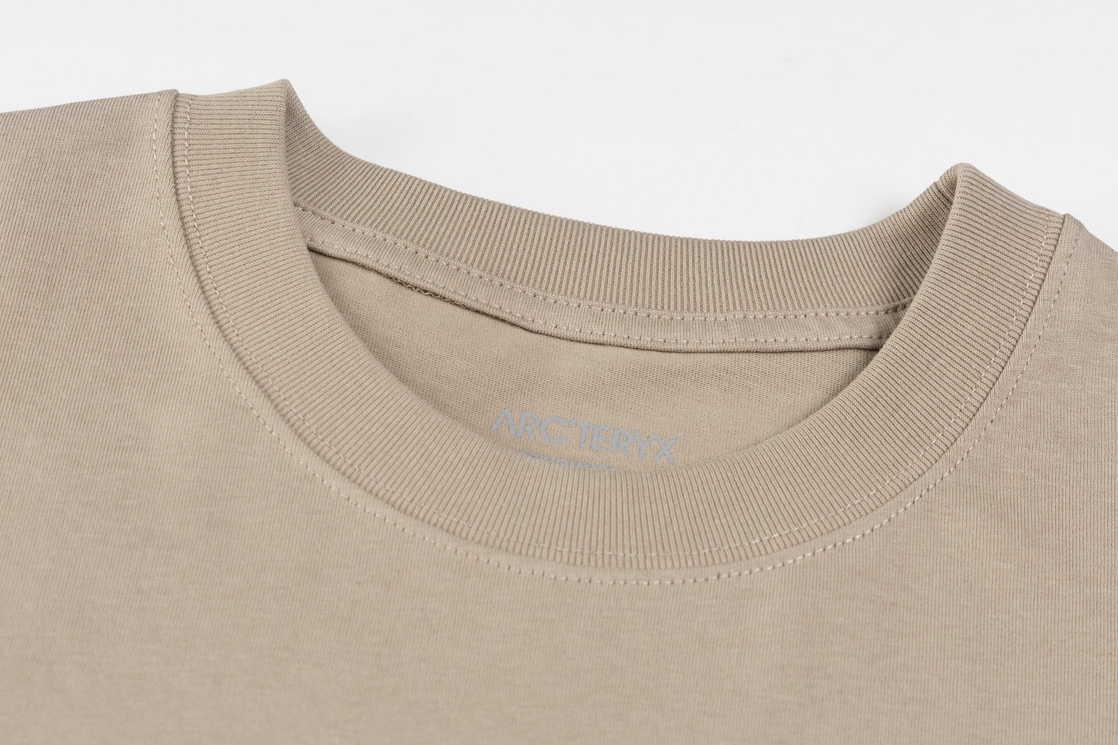 LuxluxHouse Best Quality Clothes T-shirt Arcteryx