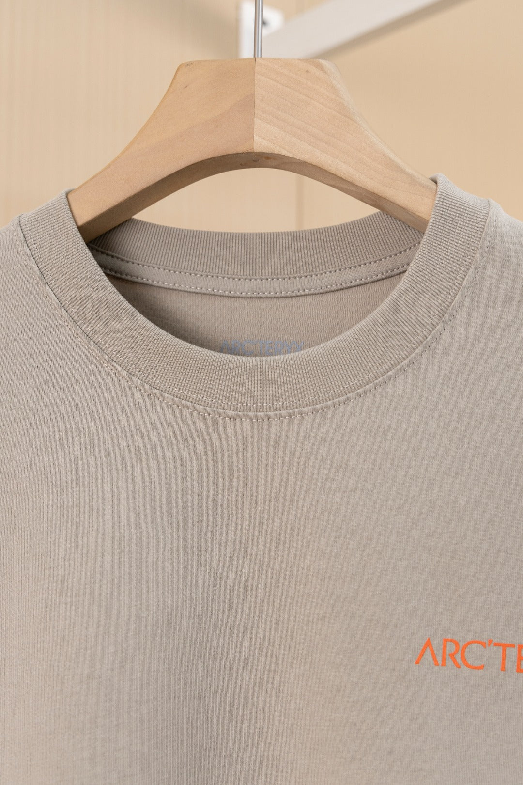 LuxluxHouse Best Quality Clothes T-shirt Arcteryx