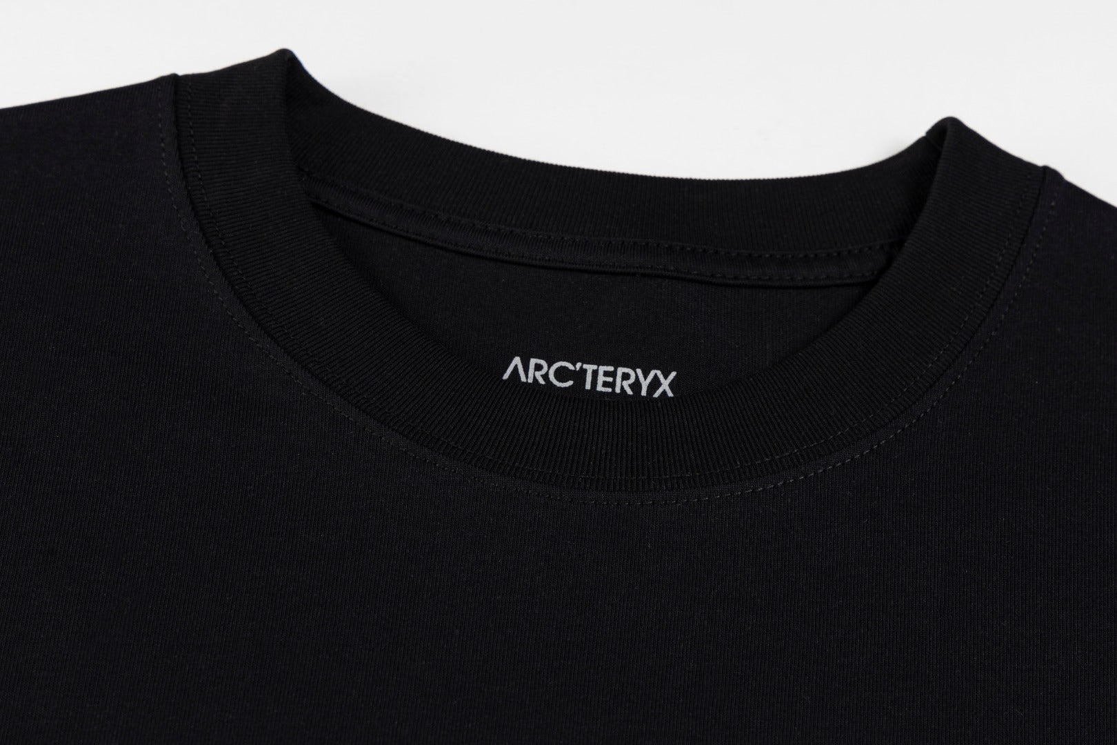 LuxluxHouse Best Quality Clothes T-shirt Arcteryx