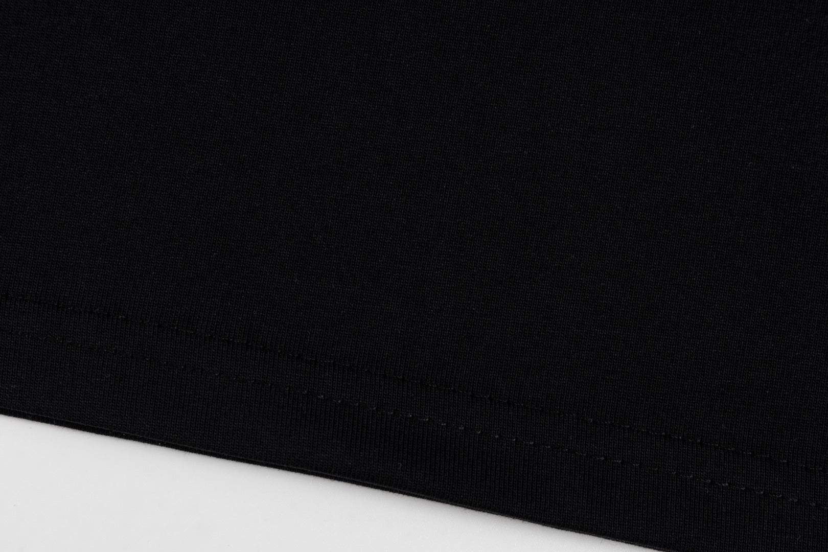 LuxluxHouse Best Quality Clothes T-shirt Arcteryx