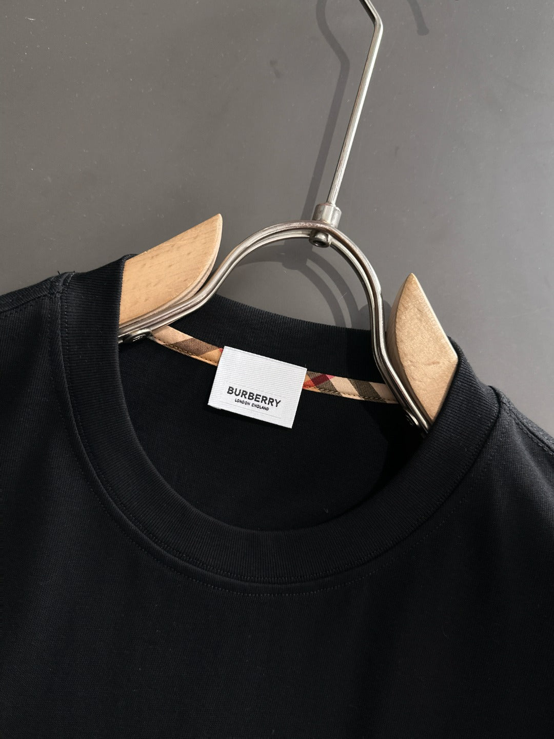 LuxluxHouse Best Quality Clothes Burberry T-shirt