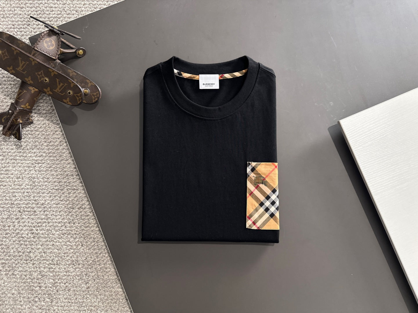 LuxluxHouse Best Quality Clothes Burberry T-shirt