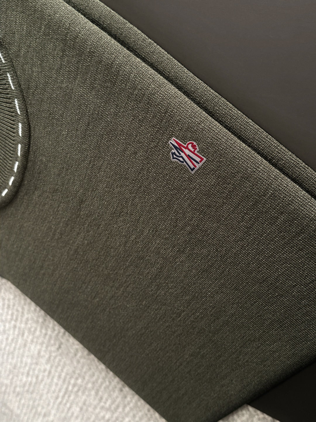 LuxluxHouse Best Quality Clothes T-shirt Moncler